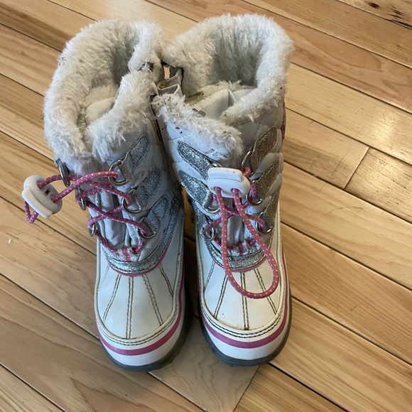 TOTES adventure gear snow boots - Picture 1 of 3